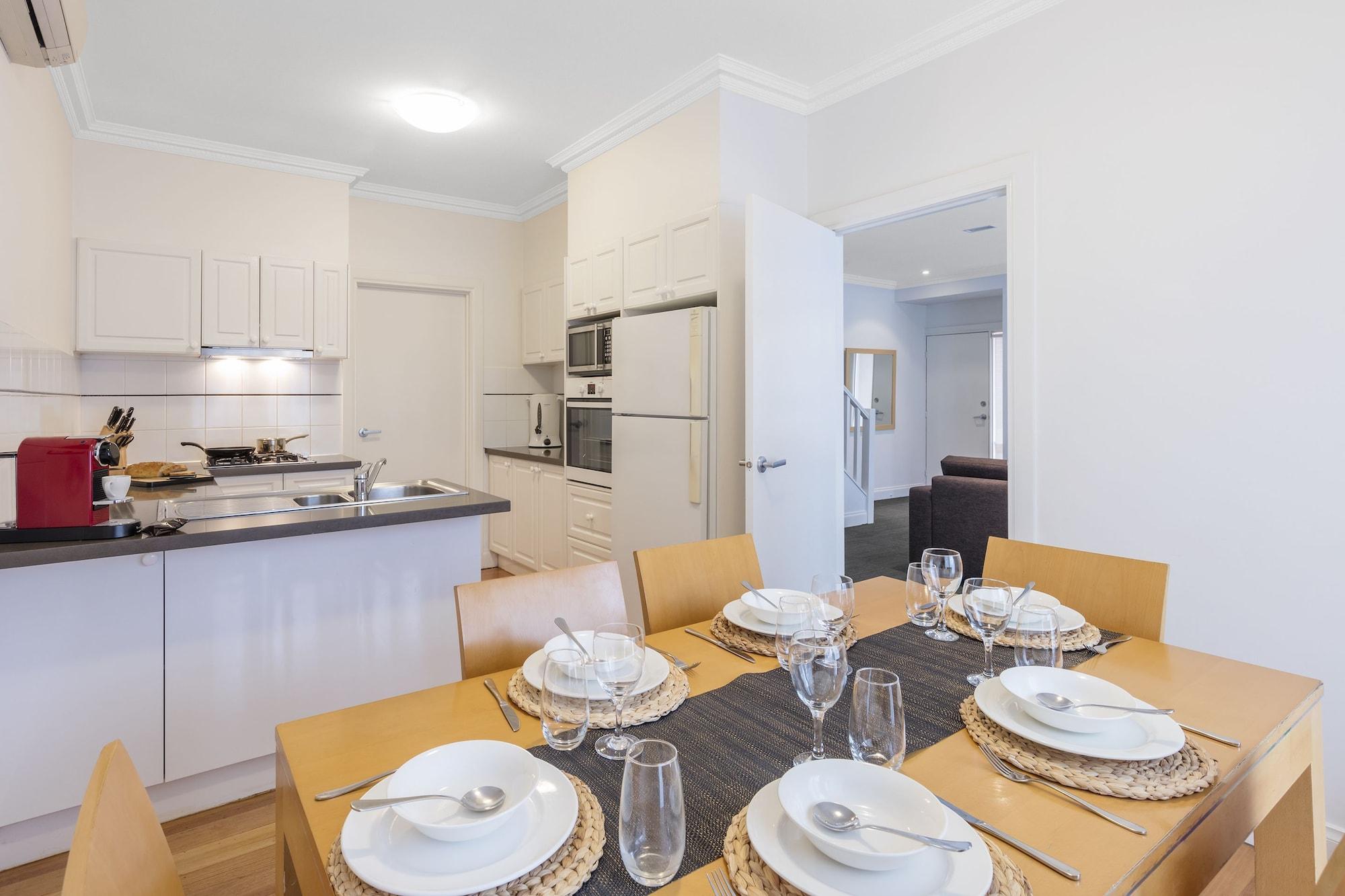 Kimberley Gardens Hotel, Serviced Apartments And Serviced Villas Melbourne Eksteriør billede