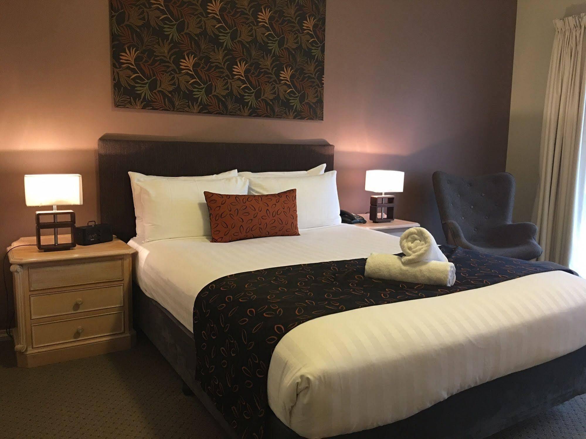 Kimberley Gardens Hotel, Serviced Apartments And Serviced Villas Melbourne Eksteriør billede